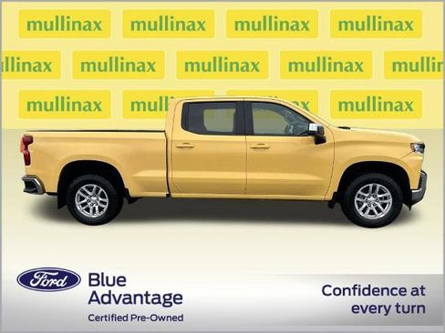 Used 2022 Chevrolet Silverado 1500 LT image 2