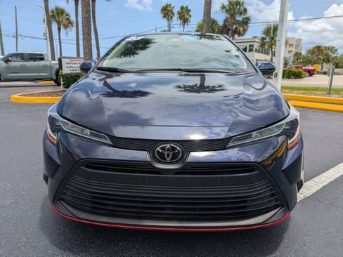 Used 2023 Toyota Corolla LE FWD image 9