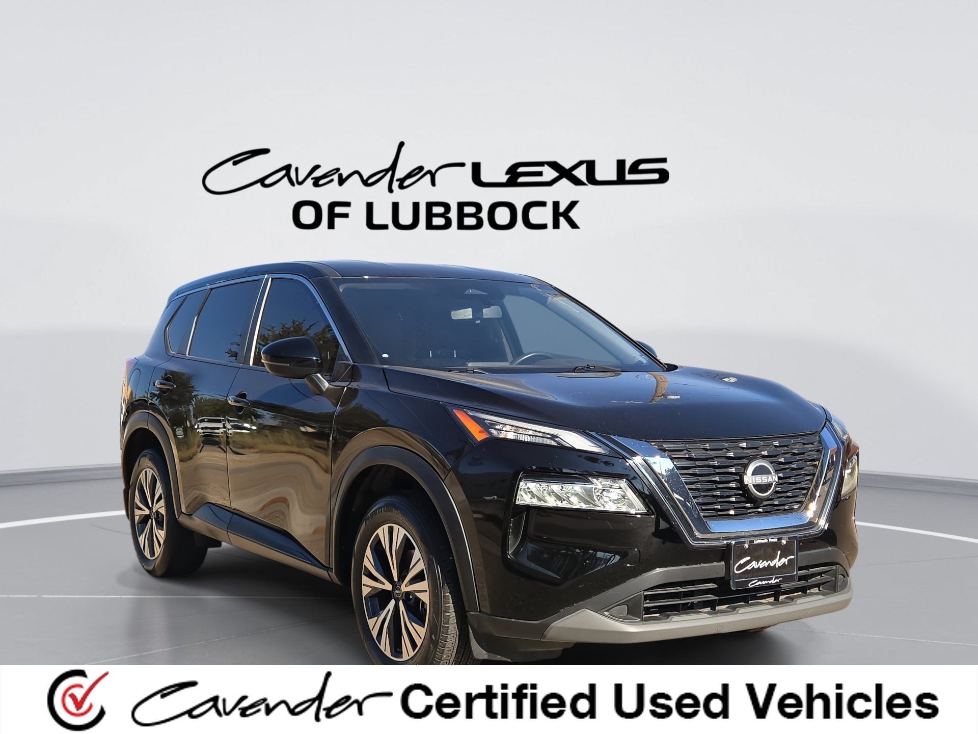 Used 2022 Nissan Rogue SV FWD image 1