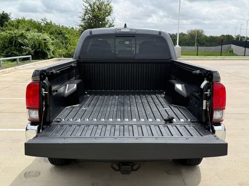 Used 2021 Toyota Tacoma SR5 RWD image 24