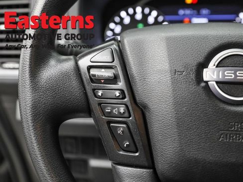 Used 2022 Nissan Frontier S RWD image 15