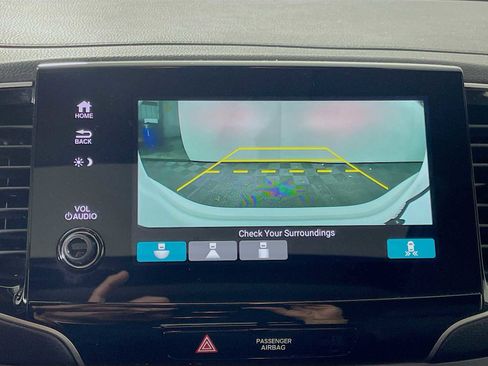 Used 2022 Honda Pilot Special Edition image 11