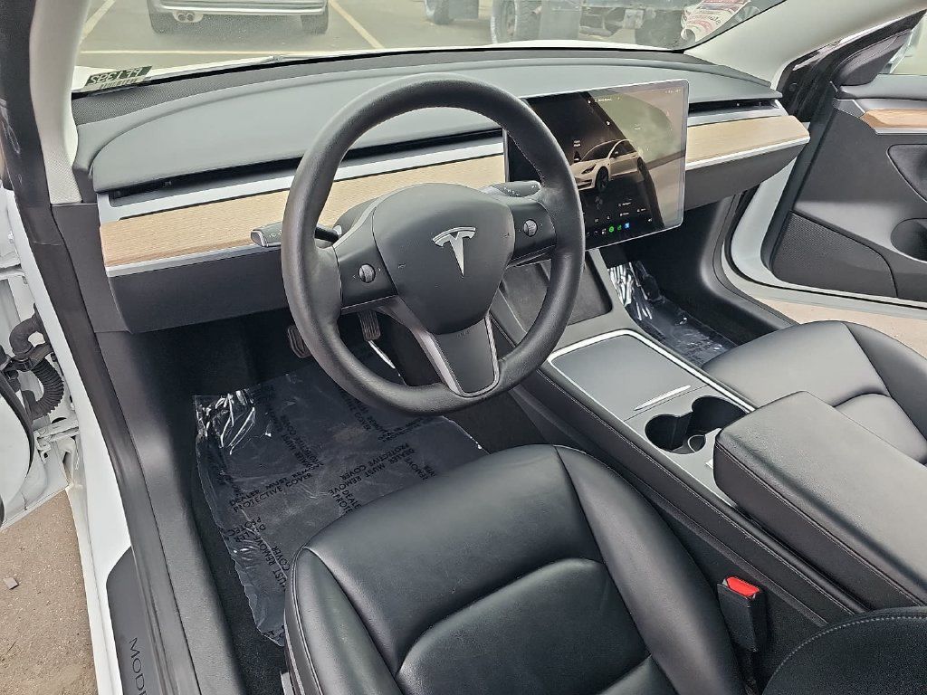 Used 2023 Tesla Model 3 Standard Range RWD image 17