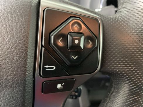 Used 2023 Toyota Tacoma SR5 image 21