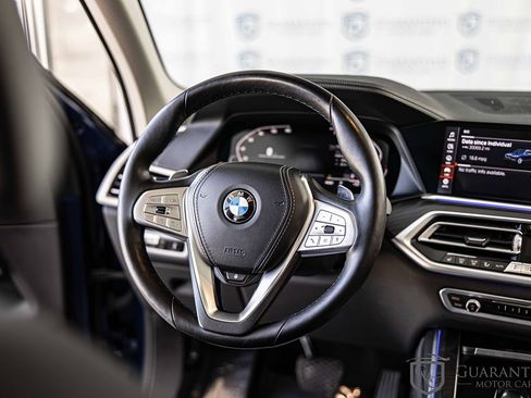 Used 2021 BMW X7 xDrive40i w/ Premium Package image 42