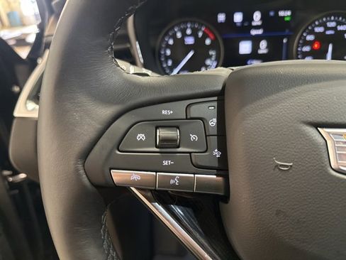 Used 2025 Cadillac XT6 Premium Luxury w/ Technology Package image 20