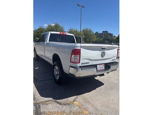 Used 2022 RAM 2500 Big Horn w/ Level A Equipment Group AWD/4WD image 8