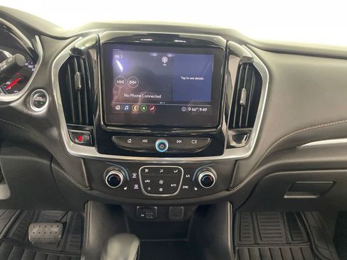 Used 2020 Chevrolet Traverse RS AWD/4WD image 15