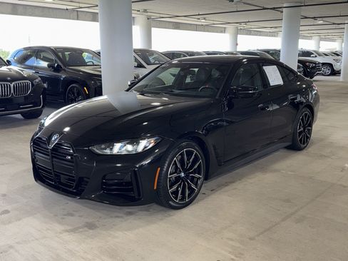 Used 2025 BMW M440i RWD image 4