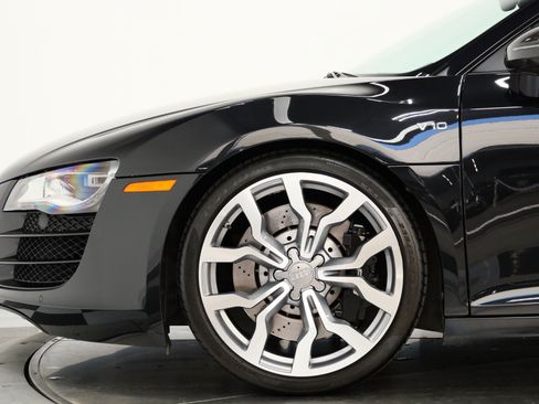 Used 2011 Audi R8 V10 AWD/4WD image 46