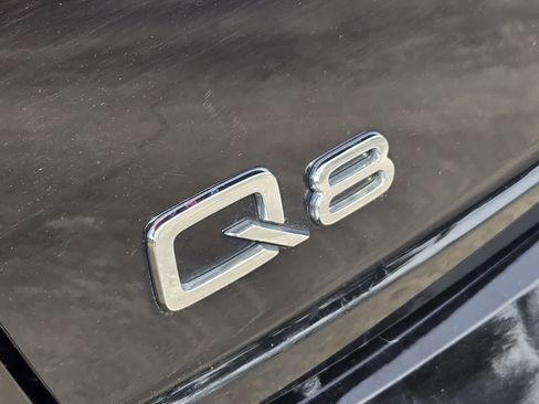 Used 2019 Audi Q8 Premium w/ Convenience Package AWD/4WD image 7