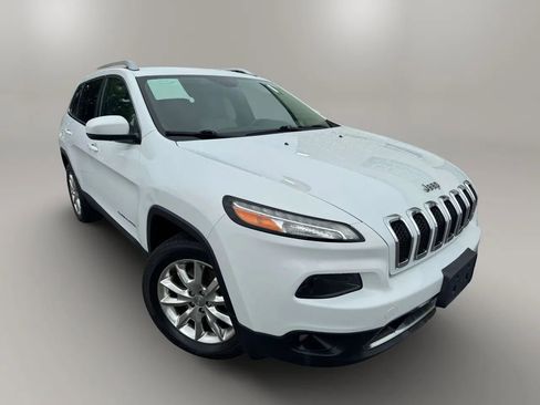 Used 2015 Jeep Cherokee Limited AWD/4WD image 2