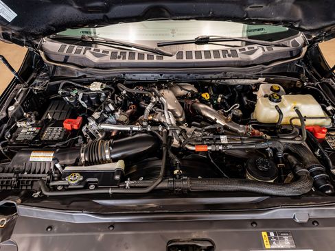 Used 2023 Ford F350 XLT w/ 360-Degree Camera Package image 21