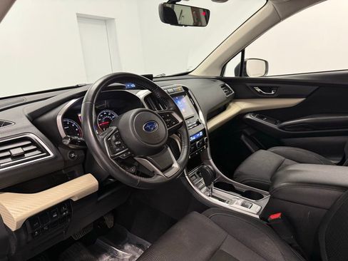 Used 2019 Subaru Ascent Premium image 10