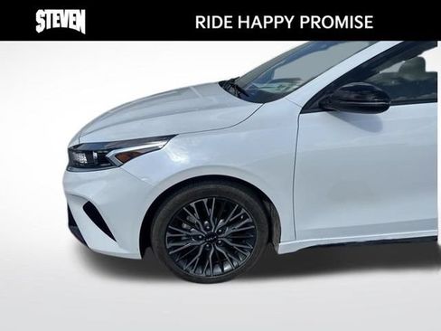 Used 2024 Kia Forte GT-Line w/ GT-Line Premium Package FWD image 2