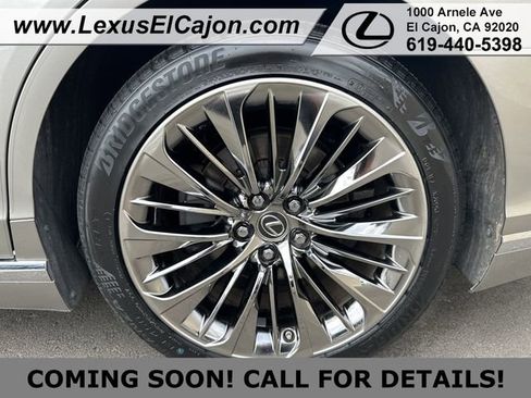 Used 2022 Lexus LS 500 w/ Cold Weather Package (CK) image 23