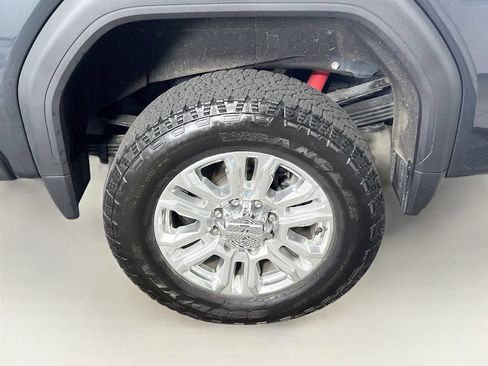 Certified 2023 GMC Sierra 3500 Denali w/ Denali Ultimate Package AWD/4WD image 28