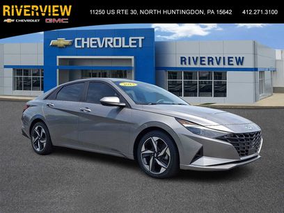 Used 2023 Hyundai Elantra SEL w/ Convenience Package