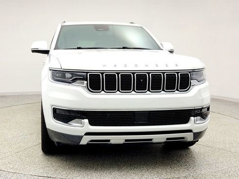 Used 2022 Jeep Wagoneer Series II w/ Convenience Group I image 2