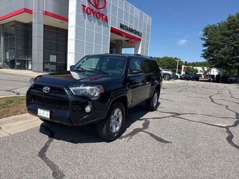 Used 2019 Toyota 4Runner SR5 Premium AWD/4WD image 4