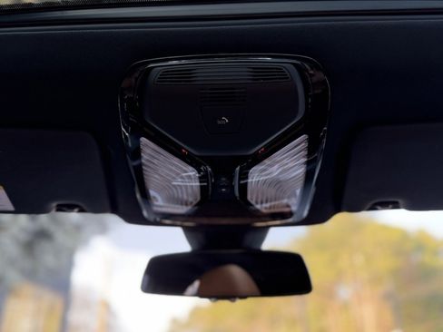 Used 2023 BMW i4 eDrive35 image 51