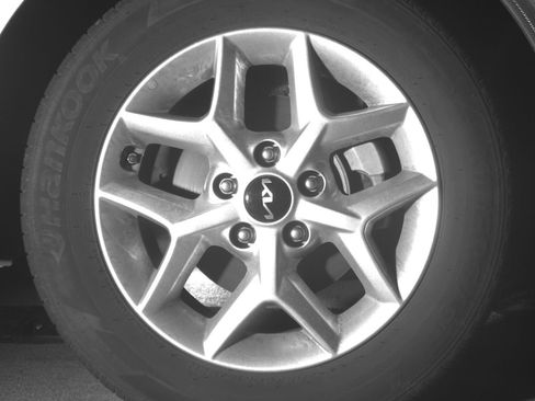 Used 2025 Kia Soul LX w/ LX Technology Package FWD image 18
