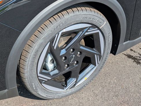 New 2026 Kia K4 EX FWD image 18