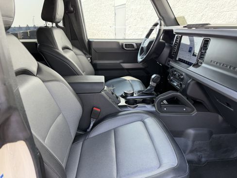 Used 2022 Ford Bronco Everglades AWD/4WD image 34