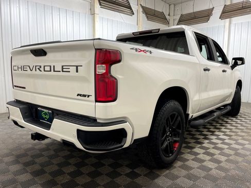 Certified 2022 Chevrolet Silverado 1500 RST w/ Redline Edition AWD/4WD image 47