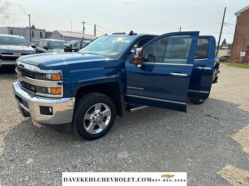 Used 2017 Chevrolet Silverado 2500 LTZ w/ Vortec Plus Package AWD/4WD image 27