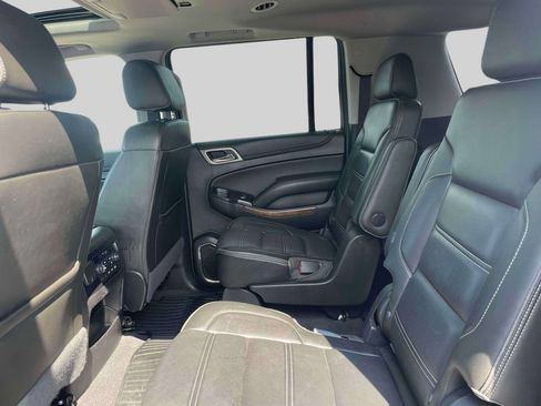 Used 2019 GMC Yukon XL Denali w/ Open Road Package AWD/4WD image 14