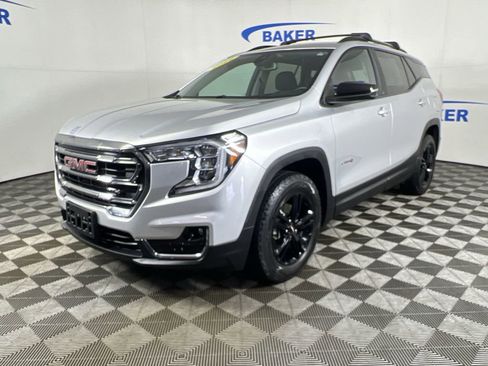 Used 2022 GMC Terrain AT4 AWD/4WD image 5