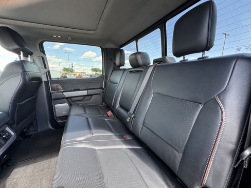 Used 2024 Ford F350 Lariat w/ Lariat Ultimate Package AWD/4WD image 27