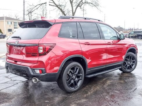Used 2024 Honda Passport Black Edition image 8