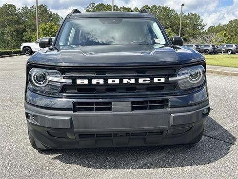 Used 2021 Ford Bronco Sport Outer Banks w/ Outer Banks Package (96D) image 2