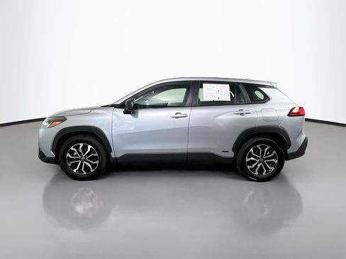 Used 2024 Toyota Corolla Cross AWD Hybrid image 9
