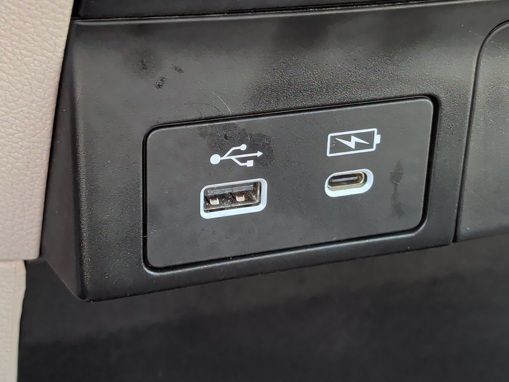 Used 2025 Honda Odyssey EX-L image 28