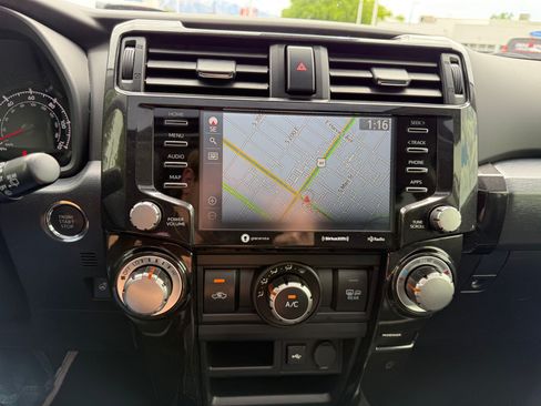 Used 2023 Toyota 4Runner 40th Anniversary SE AWD/4WD image 28