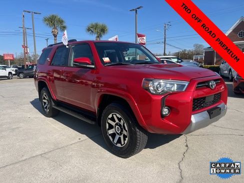 Certified 2024 Toyota 4Runner TRD Off-Road Premium image 3