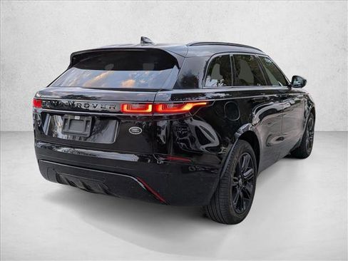 Used 2021 Land Rover Range Rover Velar R-Dynamic S image 5