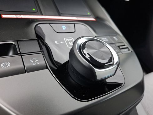 New 2026 Subaru Solterra Premium image 9