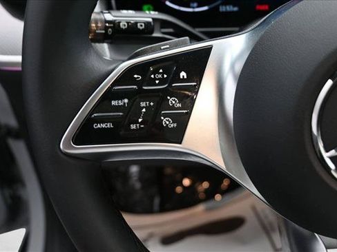 Certified 2026 Mercedes-Benz GLC 300 4MATIC image 11