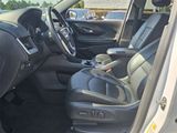 Used 2024 GMC Terrain SLT image 5