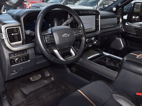Certified 2024 Ford F250 Platinum image 36