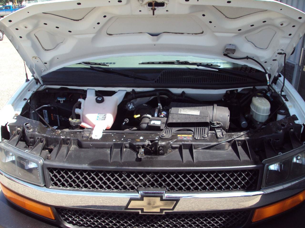 Used 2013 Chevrolet Express 1500 LT w/ LT Preferred Equipment Group AWD/4WD image 25