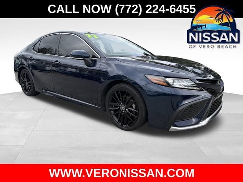 Used 2022 Toyota Camry XSE image 1