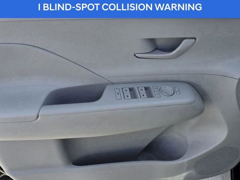 Certified 2025 Hyundai Kona SEL AWD/4WD image 19