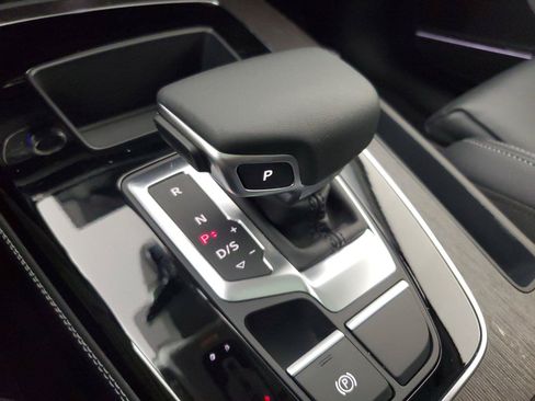 Used 2024 Audi Q5 2.0T Premium Plus AWD/4WD image 30