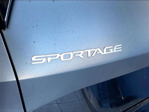 Used 2023 Kia Sportage SX Prestige image 29