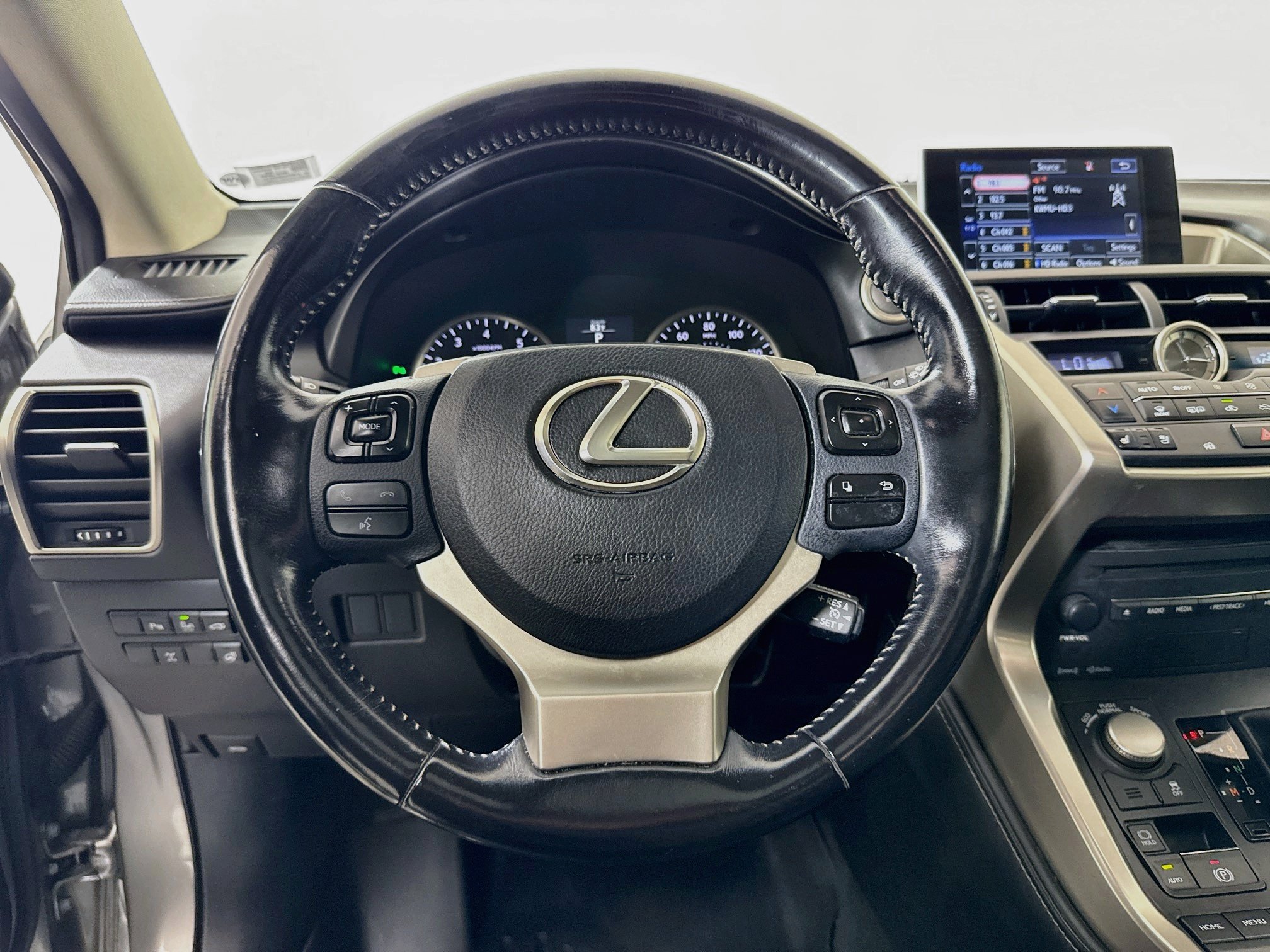 Used 2016 Lexus NX 200t AWD w/ Premium Package image 12